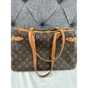 Louis Vuitton BATIGNOLLES LEATHER HANDBAG